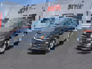 Used 2023 Chevrolet Malibu LT image 1