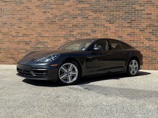 Certified 2022 Porsche Panamera 4 w/ Premium Package image 1
