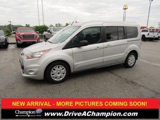 Used 2017 Ford Transit Connect XLT image 1