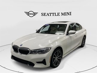 Used 2021 BMW 330i xDrive Sedan w/ Convenience Package image 1