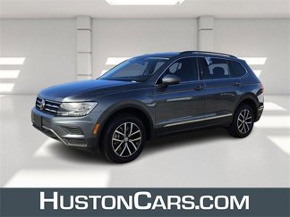 Used 2021 Volkswagen Tiguan SE image 1