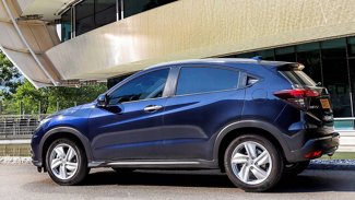 Used 2018 Honda HR-V LX image 1