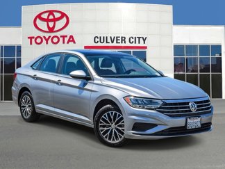 Used 2020 Volkswagen Jetta SE w/ SE Cold Weather Package image 1
