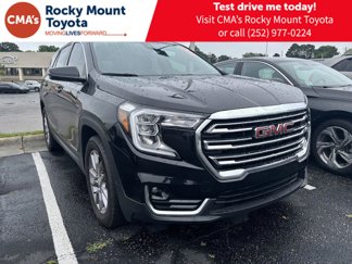 Used 2023 GMC Terrain SLT image 1