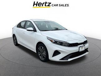 Used 2024 Kia Forte LXS image 1