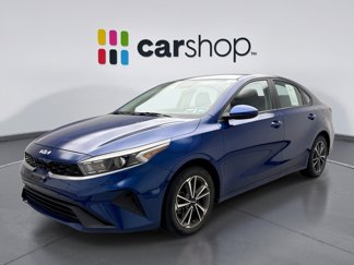 Used 2023 Kia Forte LXS image 1