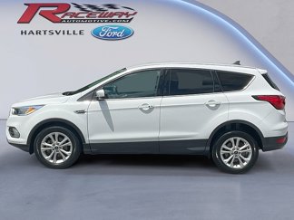 Used 2019 Ford Escape SE image 1