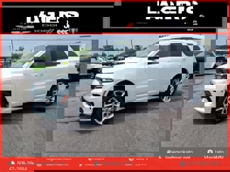 Used 2023 Dodge Durango GT image 1