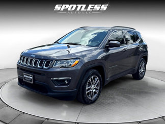 Used 2020 Jeep Compass Latitude image 1