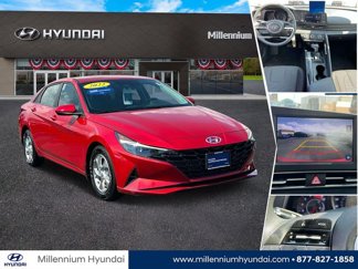Used 2022 Hyundai Elantra SE image 1