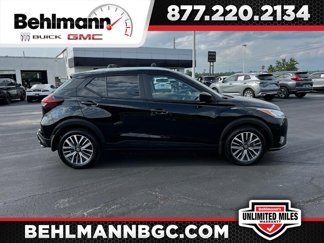Used 2021 Nissan Kicks SV image 1