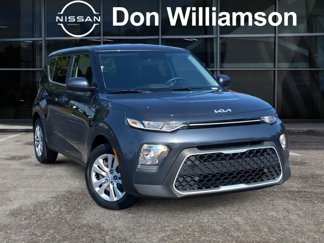 Used 2022 Kia Soul LX image 1
