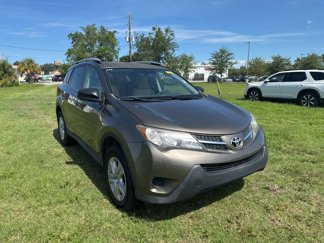 Used 2013 Toyota RAV4 LE image 1
