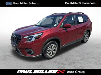 Used 2022 Subaru Forester Premium image 1