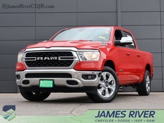 Used 2022 RAM 1500 4x4 Crew Cab image 1