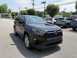 Used 2020 Toyota RAV4 XLE image 1