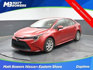 Used 2021 Toyota Corolla LE image 1
