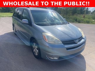 Used 2004 Toyota Sienna XLE image 1