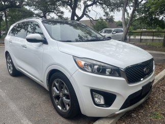 Used 2017 Kia Sorento SX image 1