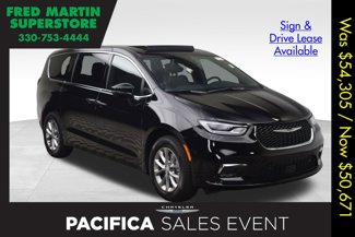 New 2026 Chrysler Pacifica Select image 1