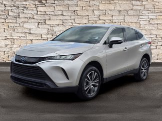 Used 2021 Toyota Venza LE image 1