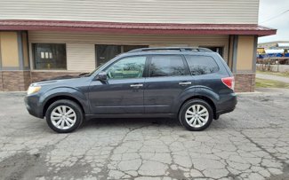 Used 2011 Subaru Forester 2.5X Premium w/ All-Weather Pkg image 1