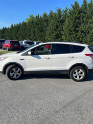Used 2015 Ford Escape SE w/ Equipment Group 201A image 1