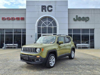 Used 2015 Jeep Renegade Latitude image 1