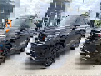 Used 2023 Volkswagen Taos S image 1