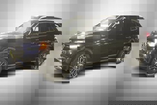 New 2025 Mercedes-Benz GLC 300 4MATIC image 1
