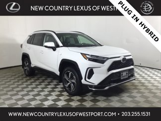 Used 2022 Toyota RAV4 SE image 1