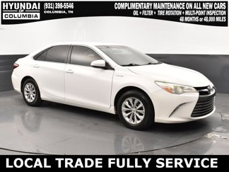Used 2015 Toyota Camry LE image 1