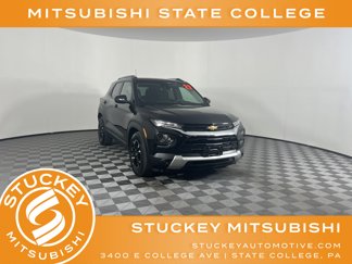 Used 2022 Chevrolet TrailBlazer LT w/ Convenience Package image 1