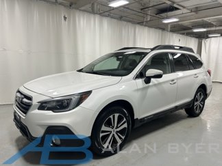 Used 2018 Subaru Outback 3.6R Limited image 1