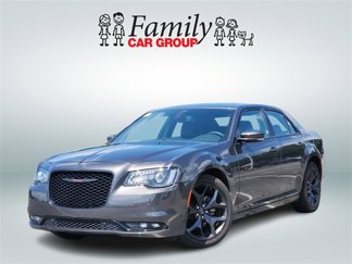 Used 2023 Chrysler 300 S image 1