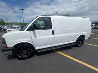 Used 2014 GMC Savana 2500 image 1