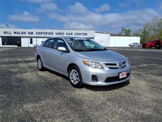 Used 2011 Toyota Corolla LE image 1