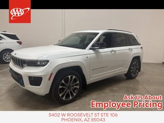 Used 2023 Jeep Grand Cherokee Overland w/ Advanced Protech Group III image 1