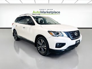 Used 2019 Nissan Pathfinder Platinum w/ Cargo Package image 1