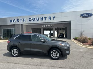Used 2020 Ford Escape SE image 1