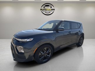 Used 2021 Kia Soul EX image 1