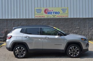 Used 2022 Jeep Compass Limited w/ Sun and Sound Group image 1