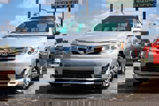 Used 2012 Toyota Camry LE image 1