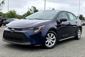 Used 2021 Toyota Corolla LE image 1