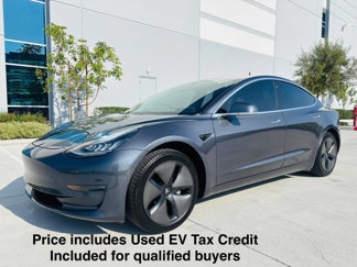 Used 2018 Tesla Model 3 image 1