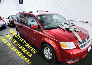 Used 2008 Dodge Grand Caravan SXT image 1