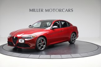 Used 2022 Alfa Romeo Giulia Veloce image 1