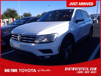Used 2020 Volkswagen Tiguan SEL image 1