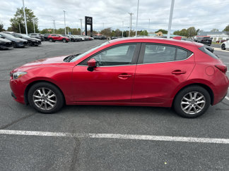 Used 2015 MAZDA MAZDA3 i Grand Touring image 1