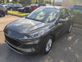 Used 2020 Ford Escape SE image 1